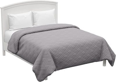 All-Season Light Comforter Quilted Blanket, Twin Size, Gray