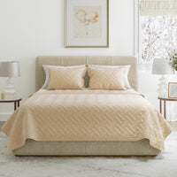 2-Piece Twin Quilt Set, Black. view 18