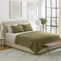 2-Piece Twin Quilt Set, Black. view 63