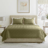 2-Piece Twin Quilt Set, Black. view 67