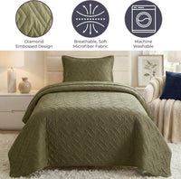 2-Piece Twin Quilt Set, Black. view 27