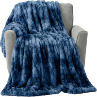 Oversized Ruched Faux Fur Blanket view 13