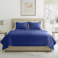 2-Piece Twin Quilt Set, Black. view 41
