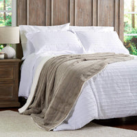 Plush Blanket for Home Decor view 15